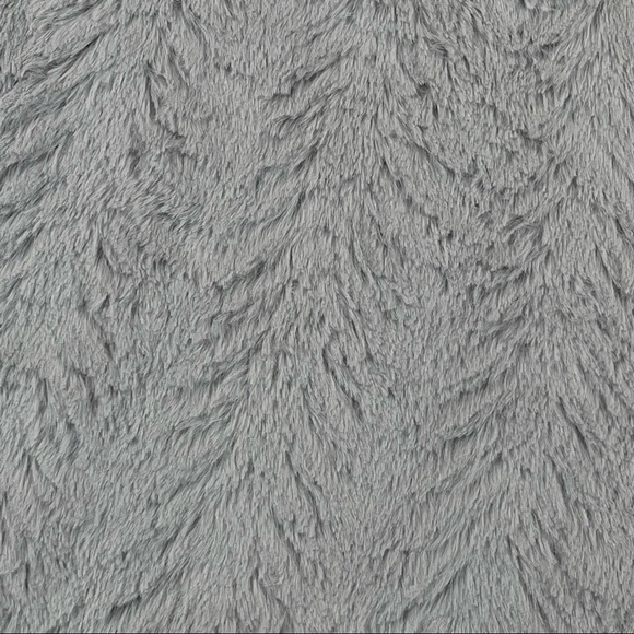 Eyeshadow size medium light grey super fuzzy/soft chevron pattern zip up hoodie - Picture 4 of 8